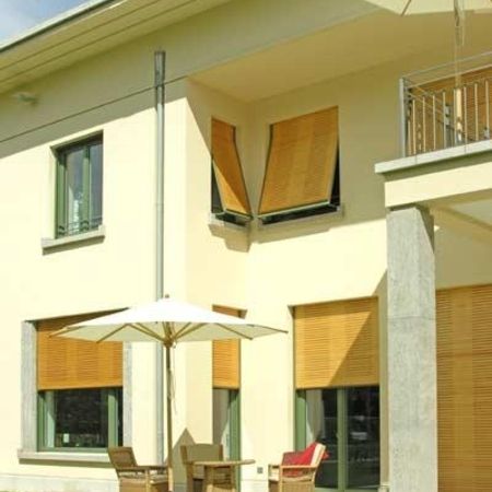 Rollläden und Insektenschutzrollos