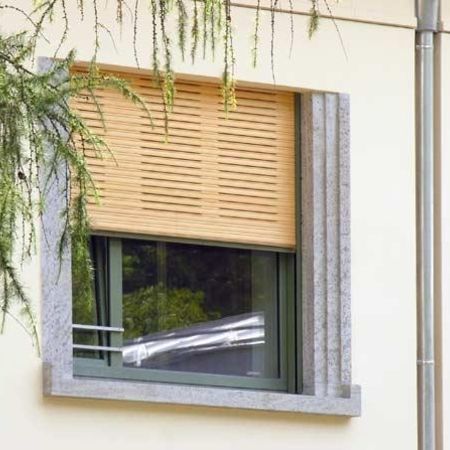 Rollläden und Insektenschutzrollos